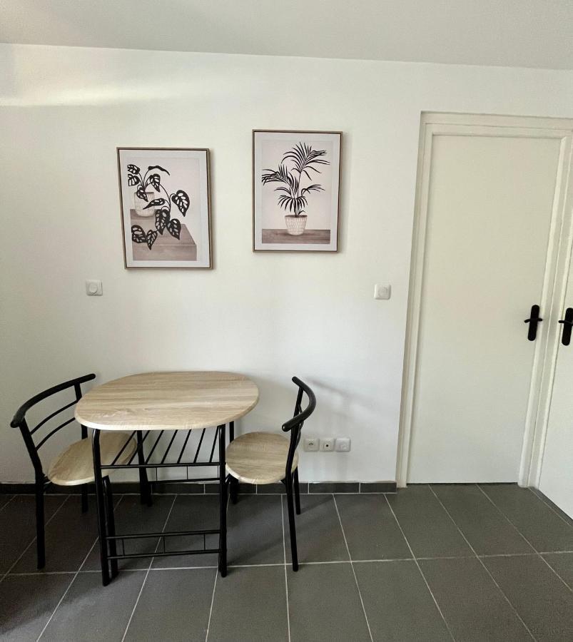 Le Central : Appartement Cosy Et Calme Saint-Germain-de-Joux エクステリア 写真